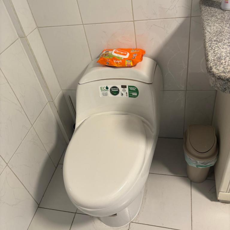 Alojamiento entero bien ubicado - Apartamento de 1 dormitorio - 2