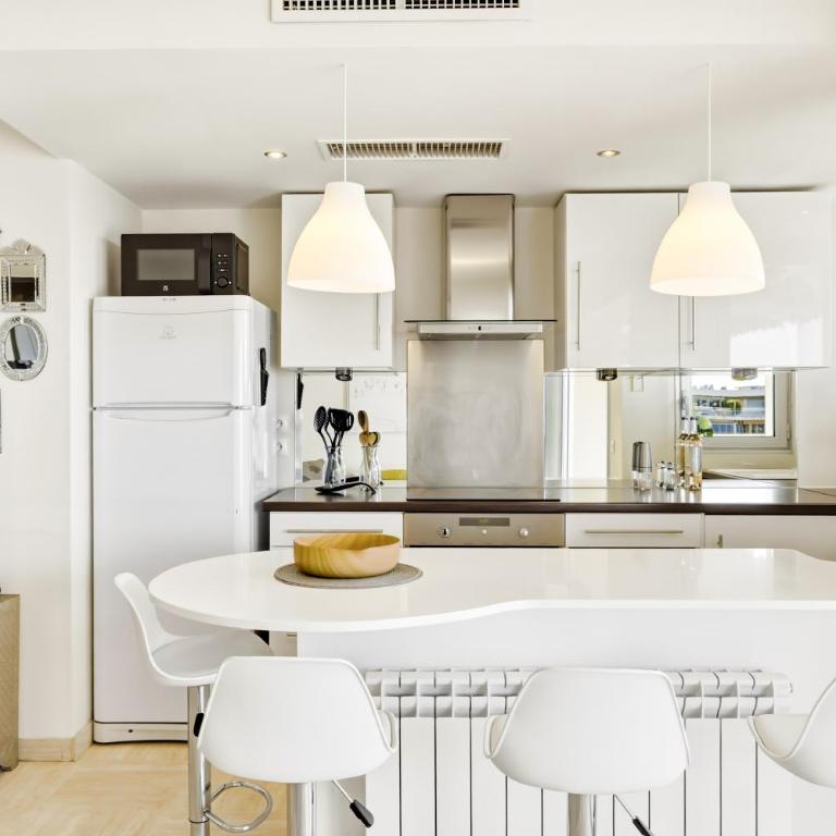 Seaview Retreat 1BR with terrace - Appartement 2 Chambres - 8