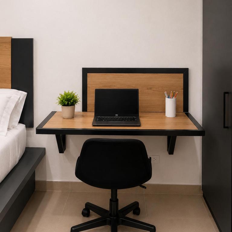 Urban Suites Castellena - Habitación Doble Pequeña - 2