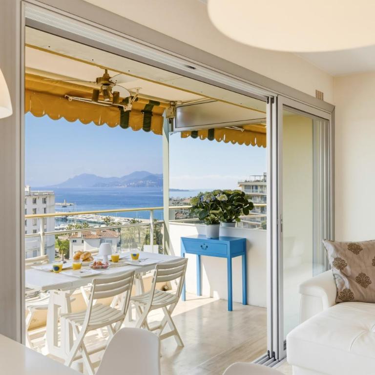 Seaview Retreat 1BR with terrace - Appartement 2 Chambres - 12