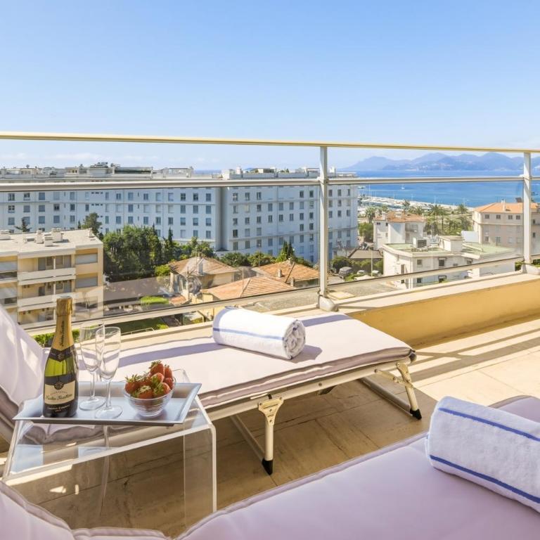 Seaview Retreat 1BR with terrace - Appartement 2 Chambres - 17