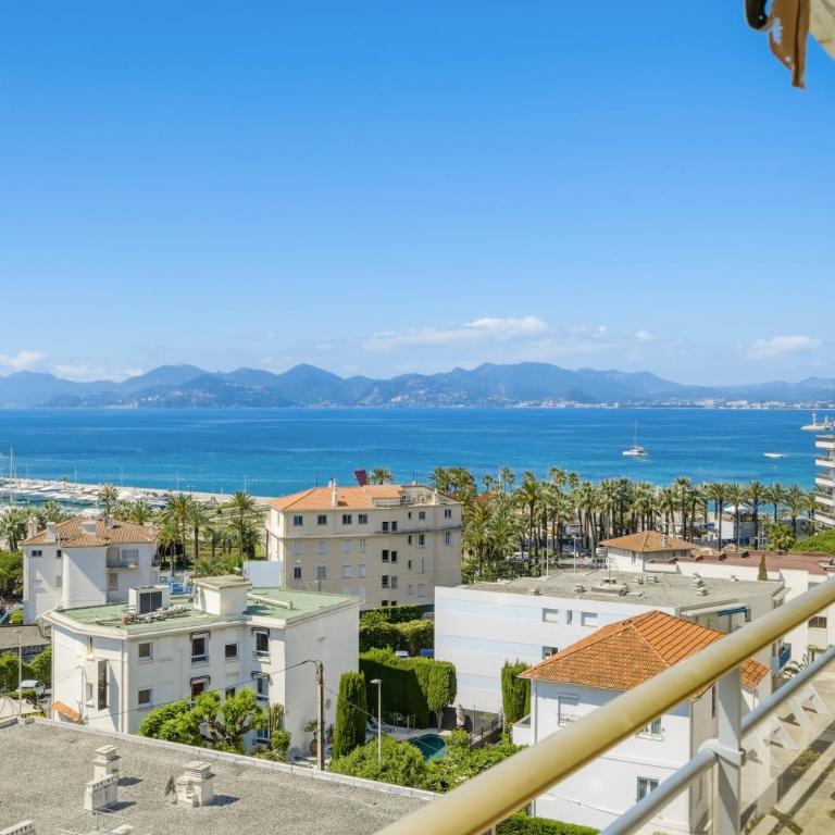 Seaview Retreat 1BR with terrace - Appartement 2 Chambres - 22