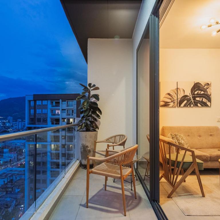 Summit Penthouse Pinares 3 Hab Jacuzzi Rooftop - Apartamento de 3 dormitorios - 14