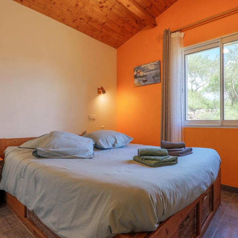 Gite Du Mouredon - Appartement Supérieur - Vue sur Ville - 11