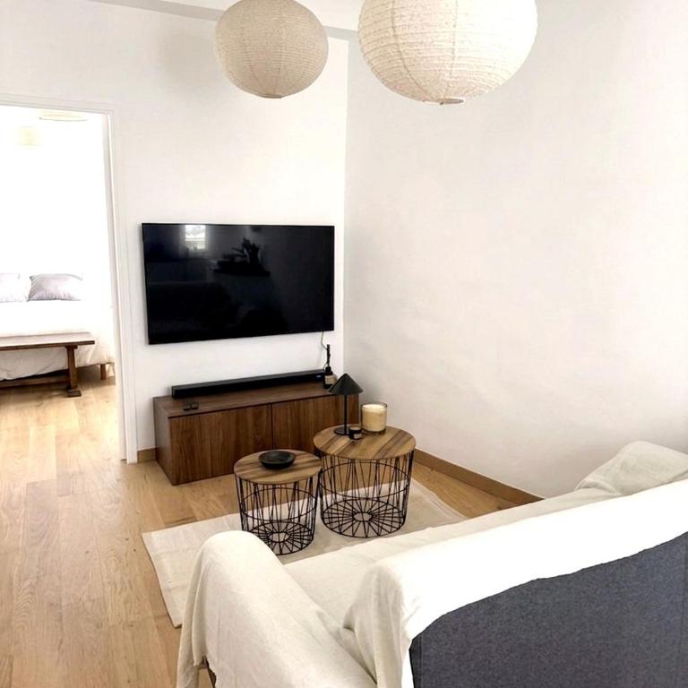 Maison Misericorde, 2 pièces Traversant, Balcon, Cannes & Forville & Suquet - Appartement 1 Chambre - 10