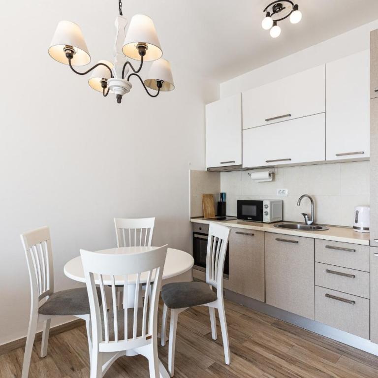Your Home Montenegro - One-Bedroom Apartment with Sea View - 9