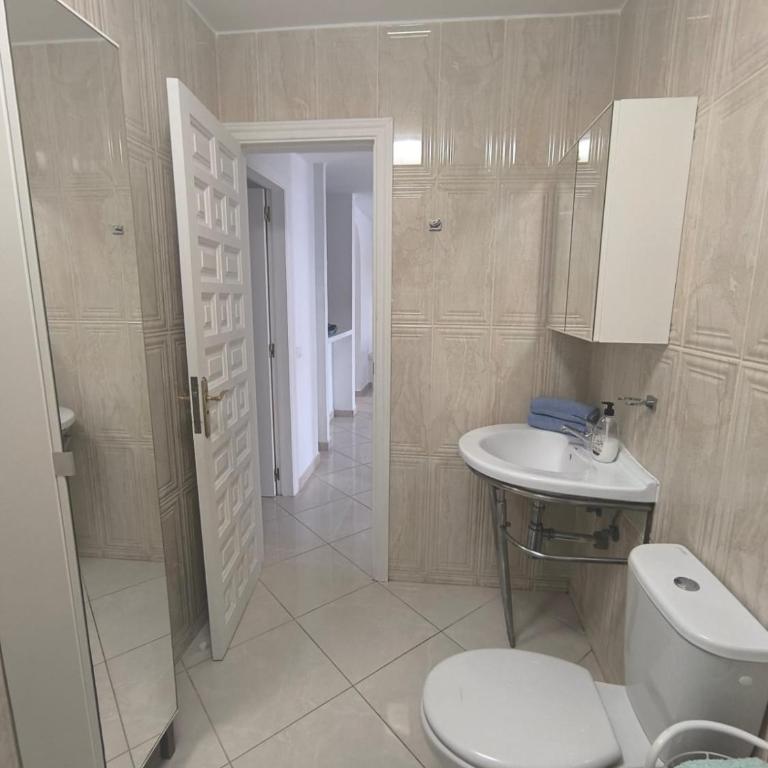 Paraíso Royal Apartment las Americas - Apartamento de 2 dormitorios con terraza - 3