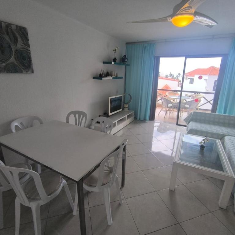 Paraíso Royal Apartment las Americas - Apartamento de 2 dormitorios con terraza - 4