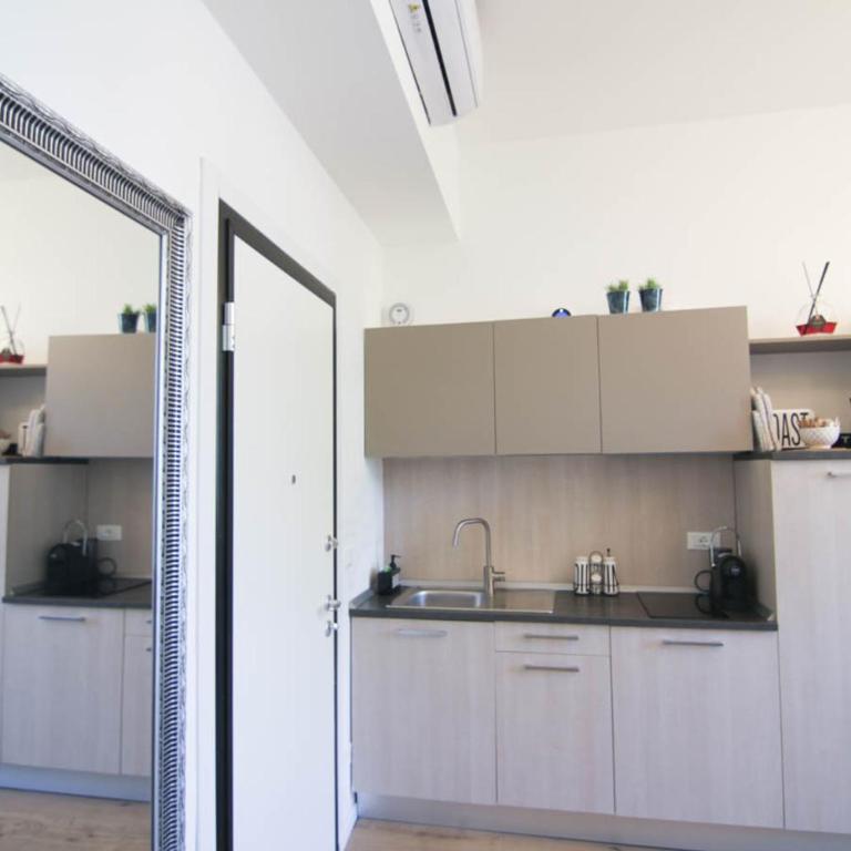 Al Porto S i c u r o - Appartamento con 1 Camera da Letto - 50