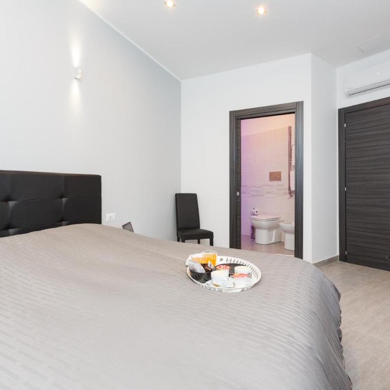 Domus Arena - Twin Room with Private Bathroom - 5