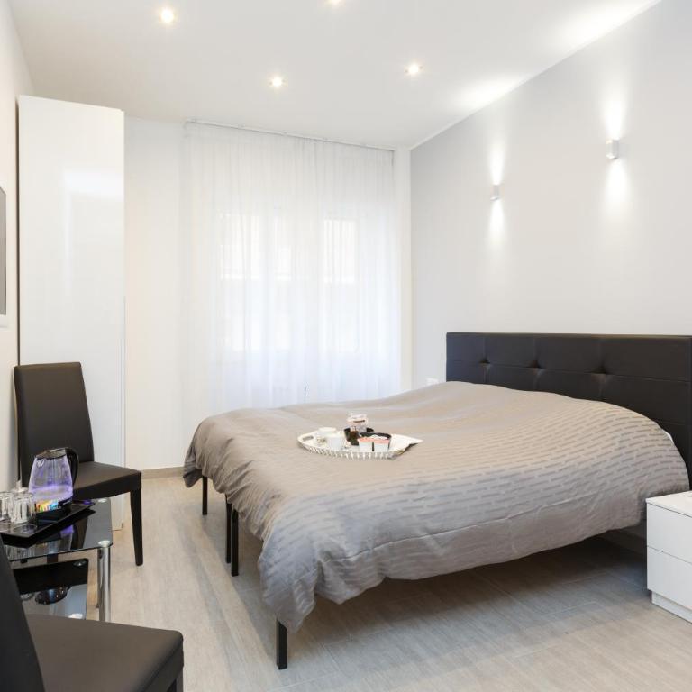 Domus Arena - Twin Room with Private Bathroom - 12