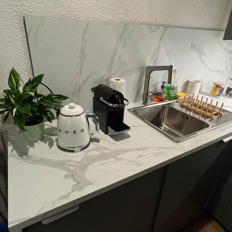 Cozy, newly renovated studio in the heart of Saint-Germain - 6th arrondissement - Appartement 1 Chambre - 3