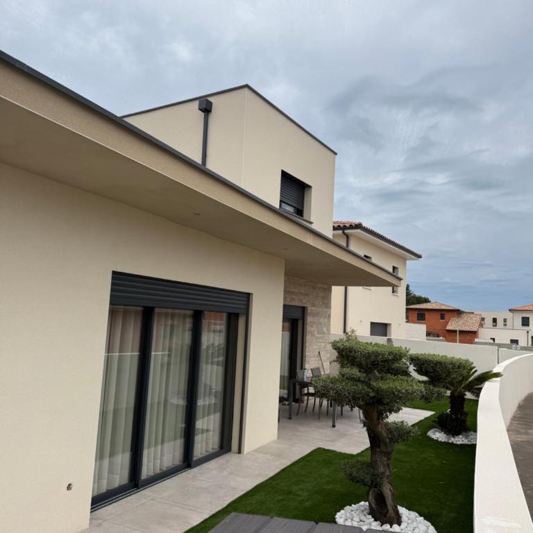 Villa dans le sud - Villa 3 Chambres - 5