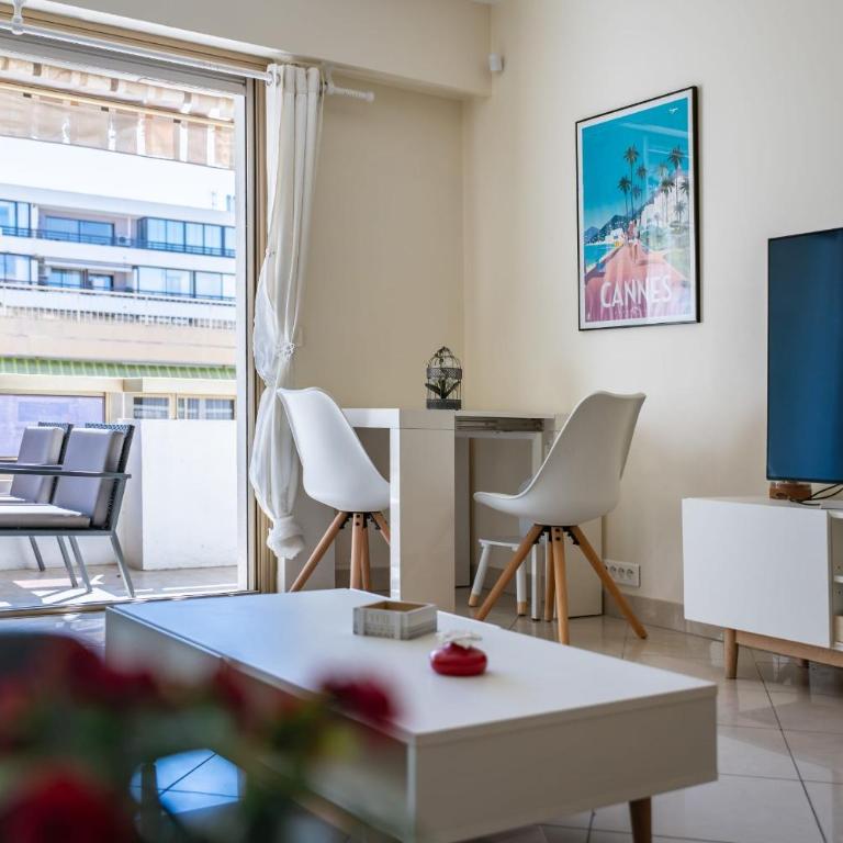 Appartement 2 pièces avec grande terrasse au cœur de Cannes - Appartement - 5