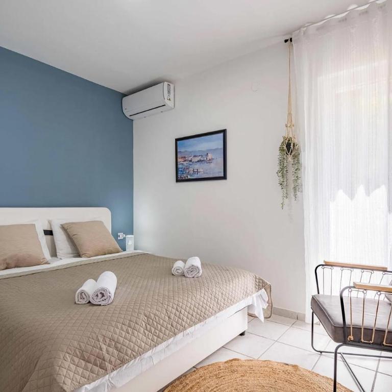 Cozy Home In Tivat With House A Panoramic View - Seven-Bedroom House - 18