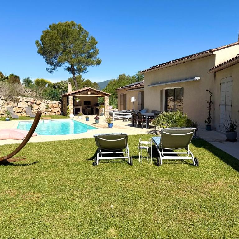Jolie villa 3ch climatisée à proximité du village de Valbonne mecalineloc - Villa de 3 dormitorios - 1
