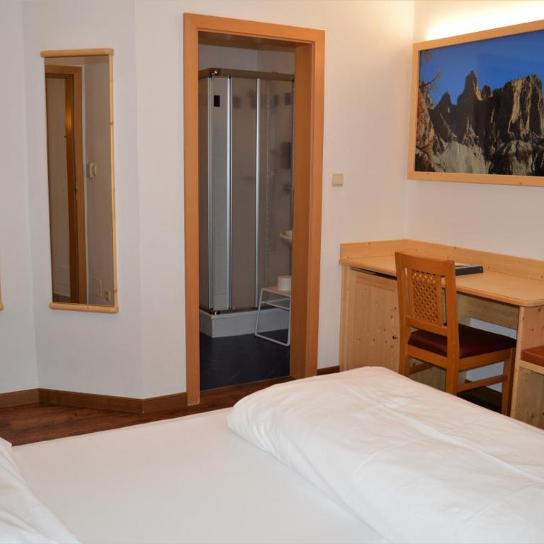 Hotel Gasthof Weiherbad - Small Double Room - 1