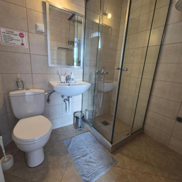 City House Podgorica - Cozy Rooms & Good Vibes - Mešovita Spavaonica - 10