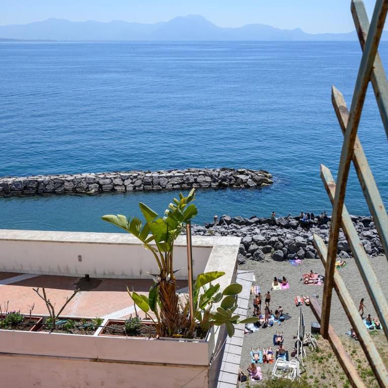 Baia Blu - Vista Mozzafiato a due passi dal Mare - Camera Singola - 15