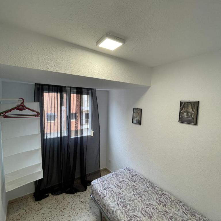 Cullera Playa - Three-Bedroom Apartment - 25