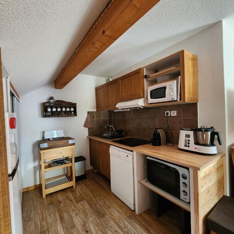 Appartement Cozy aux pieds des pistes - Appartamento con 3 Camere da Letto - 5