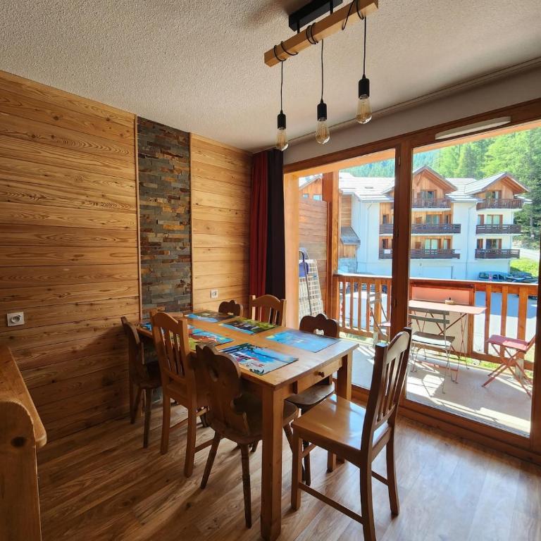 Appartement Cozy aux pieds des pistes - Appartamento con 3 Camere da Letto - 10