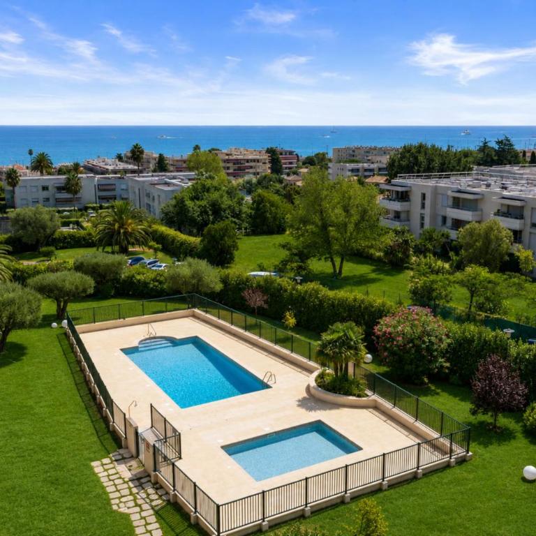 Le Thalassa - Spacious - Sea View - AC - Parking - Pool - Apartment - 1