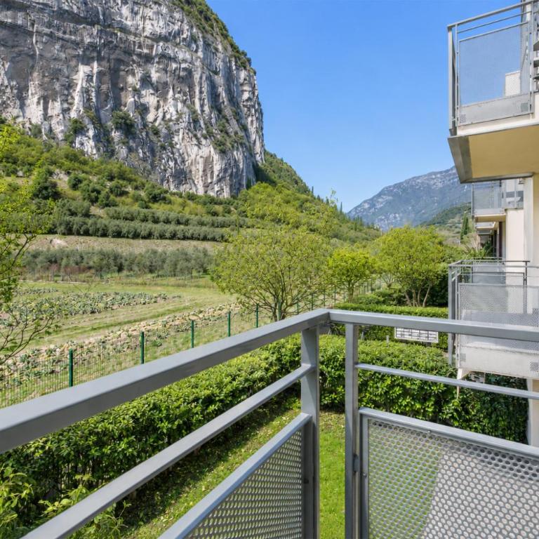 Garda App - Alice - One-Bedroom Apartment with Terrace - 3