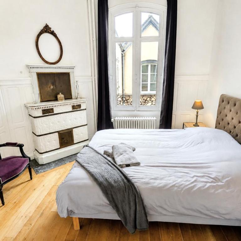 Deux appartements privés de caractère au cœur de Troyes - Premium Apartment mit 5 Schlafzimmern - 3