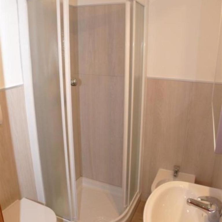 Three-storey accommodation for 10 guests in Bibione - Appartamento - 10
