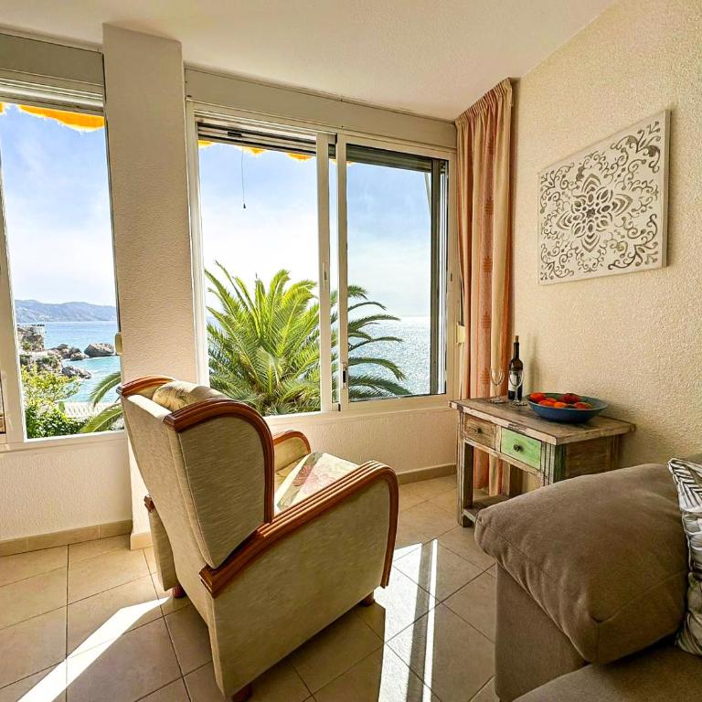 Ferienwohnung mit direktem Meerblick in Nerja - Apartamento de 1 dormitorio - 1