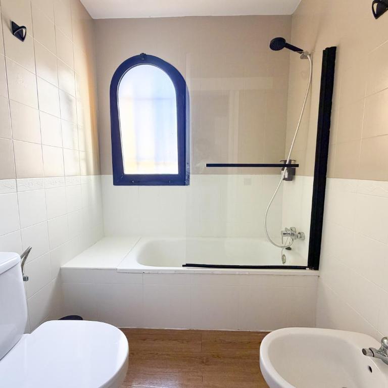 Meloneras by the sea by CanaryScape - Three-Bedroom Villa - 41