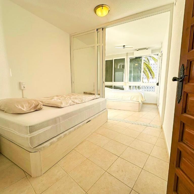 Ferienwohnung mit direktem Meerblick in Nerja - Apartamento de 1 dormitorio - 14