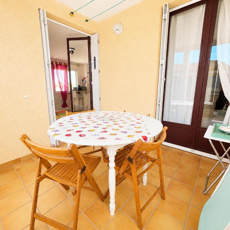APPARTEMENT 2 CHAMBRES AVEC PARKING - 5 Personnes - Apartment mit 2 Schlafzimmern - 2