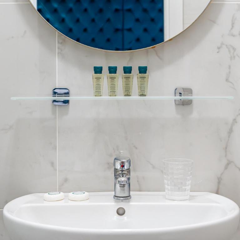 Nouvelle Maison Rome Luxury Palace - Deluxe Zweibettzimmer - 11