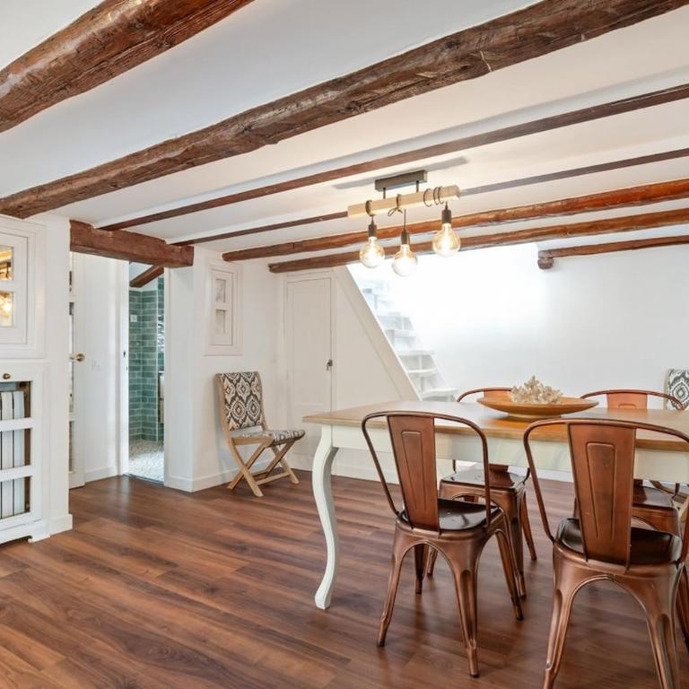 Flat in the Plaza Mayor - Two-Bedroom Apartment - 22