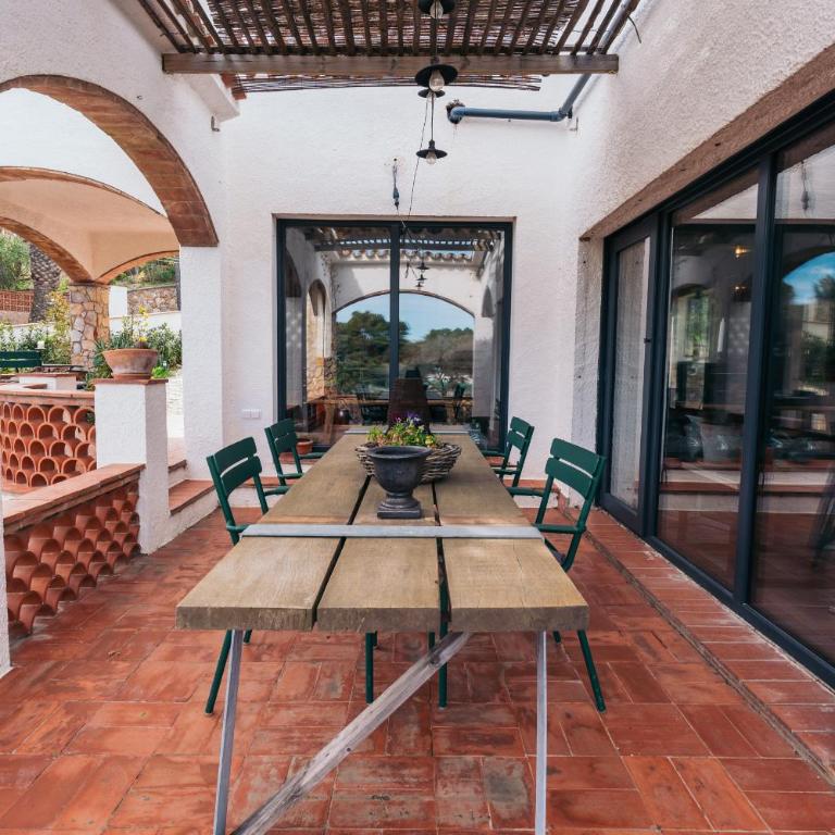 The Getaway - Four-Bedroom Vacation Home - 4