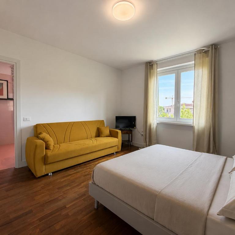 GIRASOLE HOUSe - Three-Bedroom Apartment - 3