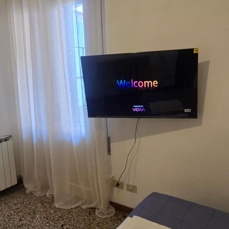 Comfort rooms in Venice - Camera Matrimoniale/Doppia con Letti Singoli con Bagno in Comune - 13