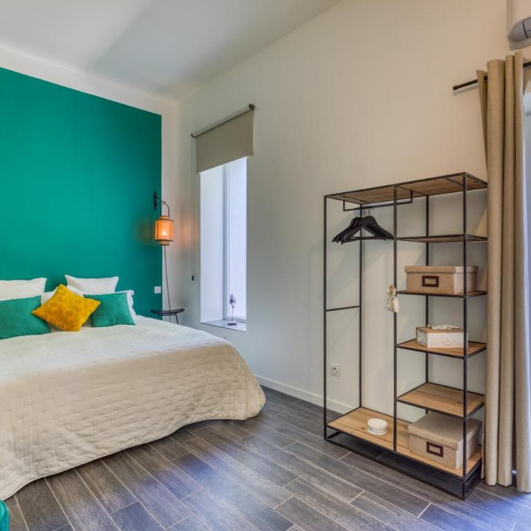 Cottage La Circaète - Two-Bedroom Deluxe Apartment with Garden View - 18