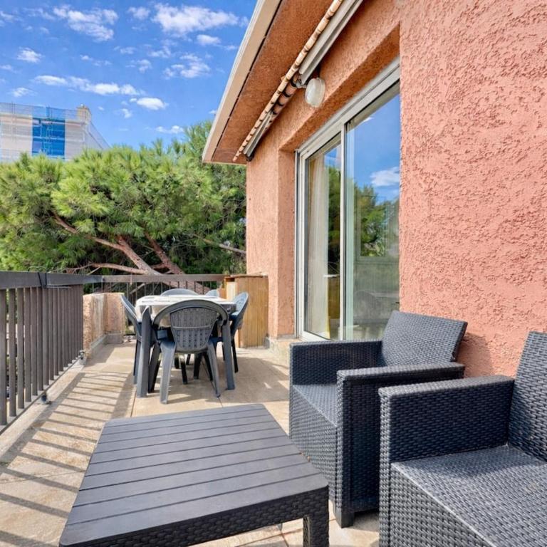 Appartement 1 chambre, balcon, proche des plages - Apartment mit 1 Schlafzimmer - 1