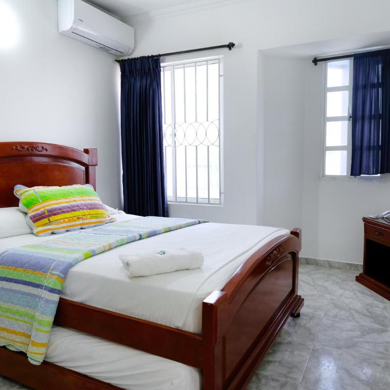 Hotel Coosonav Cartagena - Standard Triple Room - 6