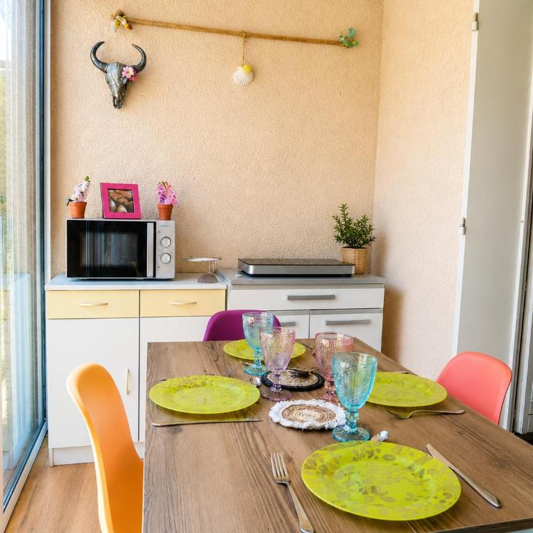 Studio climatisé avec jardin privatif et parking - Appartement 2 Chambres - 7
