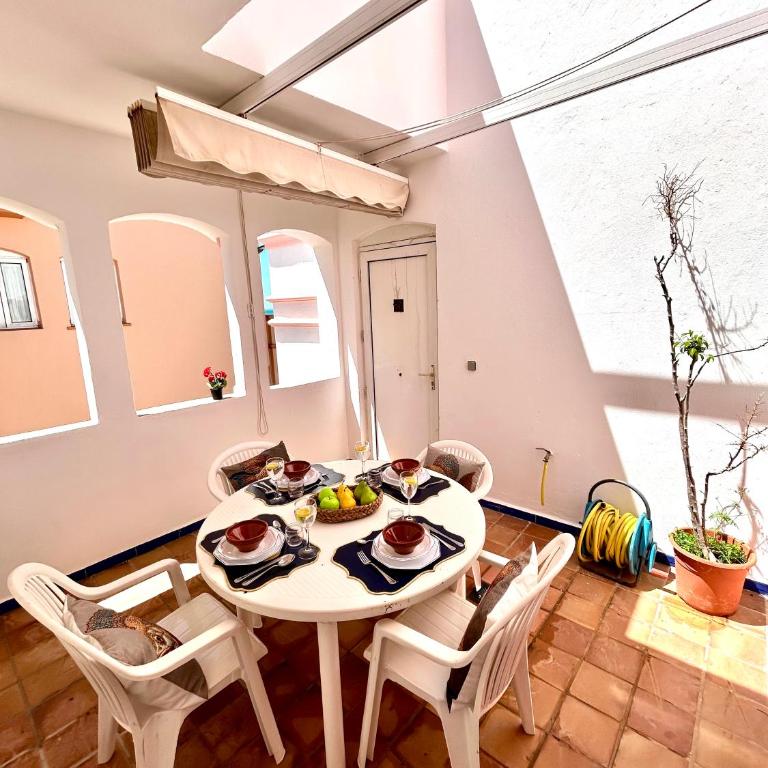 GATU Puerto Bello junto la playa en Puerto Sherry - Apartamento de 2 dormitorios con vistas parciales al océano - 31