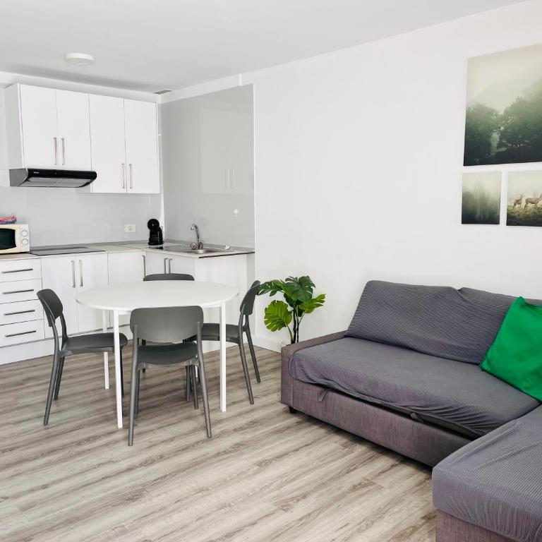 Atardecer 7 - Two-Bedroom Apartment - 11