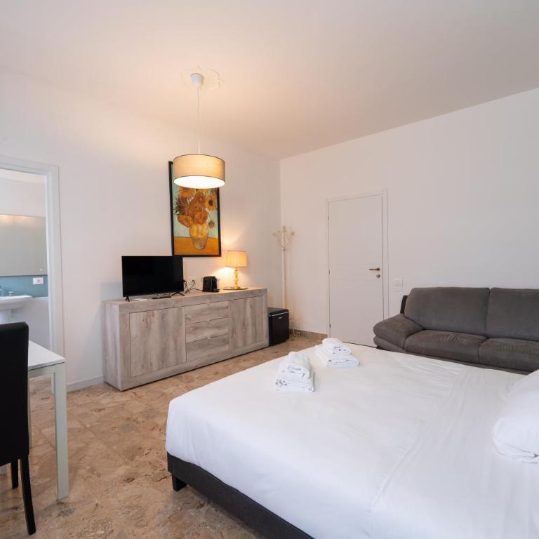 Attico Arena - Deluxe Double Room - 1