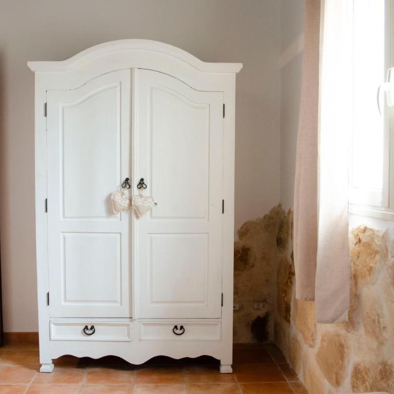 Villa with Private Pool & Garden 10 min walk to the Beach - Villa con Piscina Privata - 14