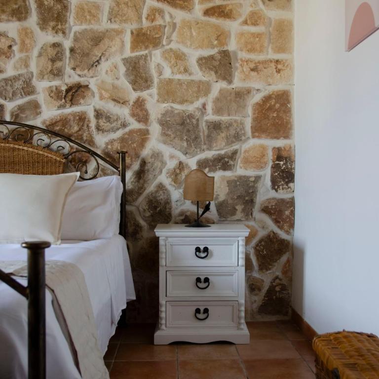 Villa with Private Pool & Garden 10 min walk to the Beach - Villa con Piscina Privata - 22