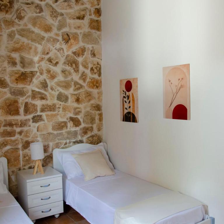 Villa with Private Pool & Garden 10 min walk to the Beach - Villa con Piscina Privata - 21