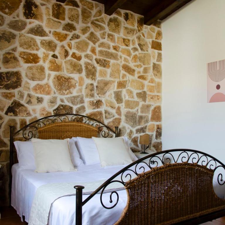 Villa with Private Pool & Garden 10 min walk to the Beach - Villa con Piscina Privata - 35